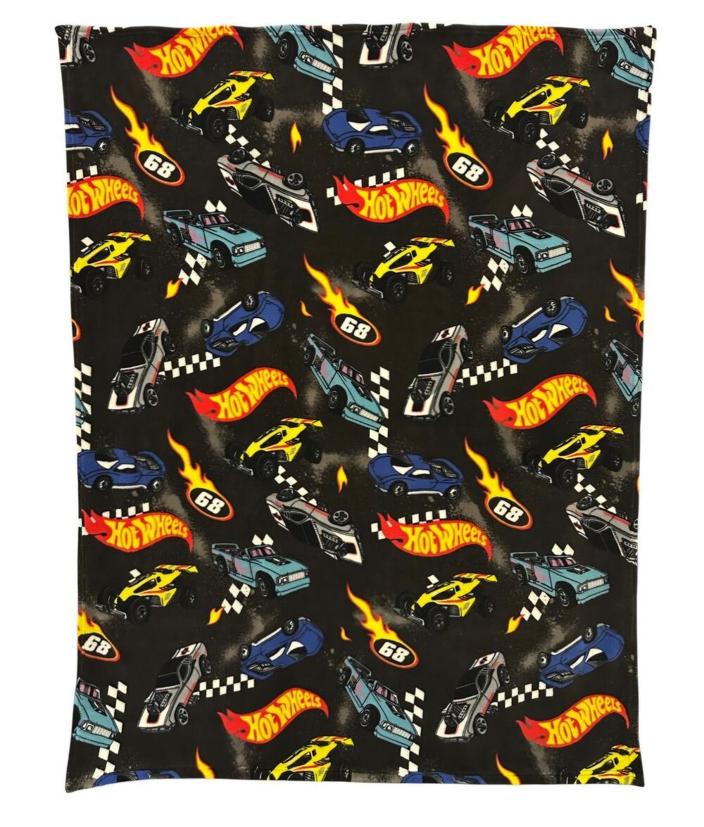 Large Oversized Super Soft Plush Throw Blanket 60 x 72 NWT Hot Wheels Cars